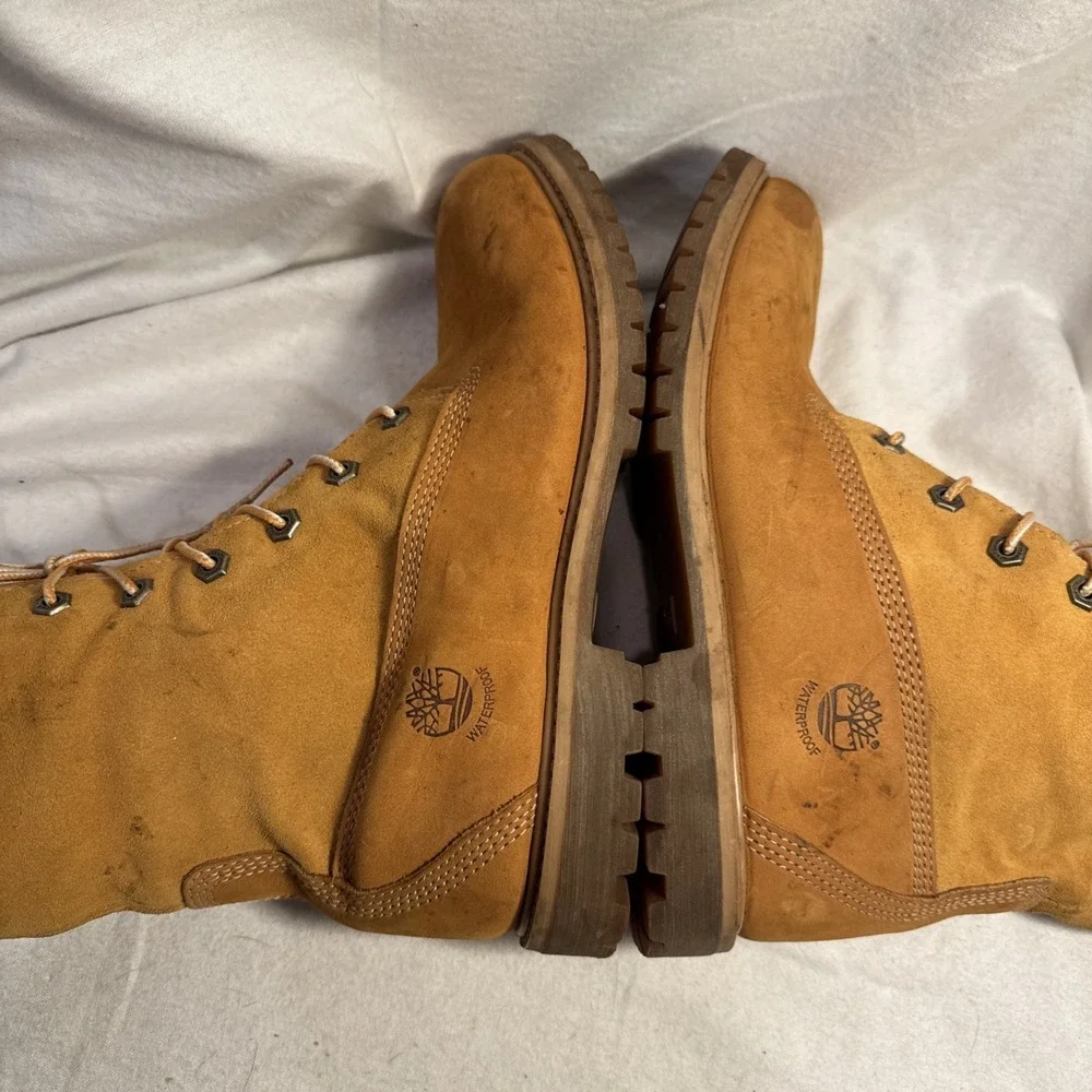 Timberland Leather 8329R Fold Down Teddy Fleece Lined Waterproof Boots Women 8.5
